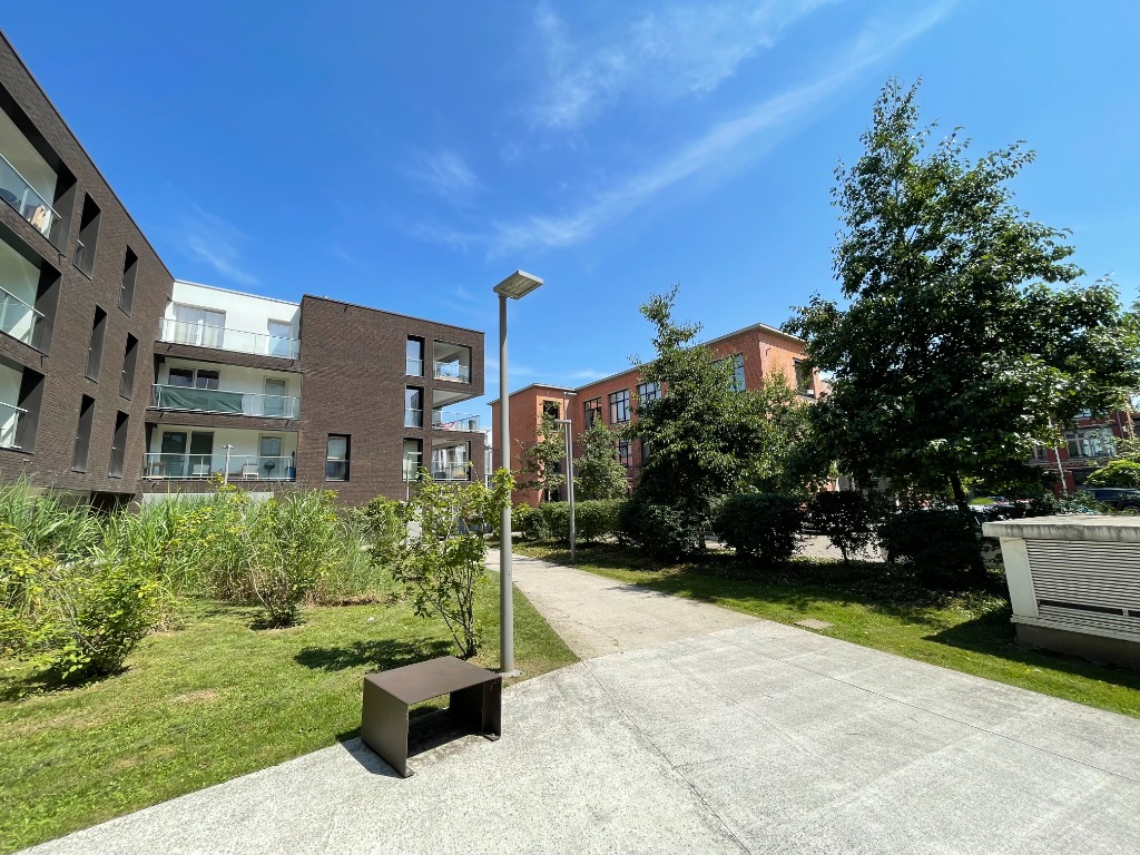 Lille Euratechnologies - T4 - 90m² - terrasse - parking 