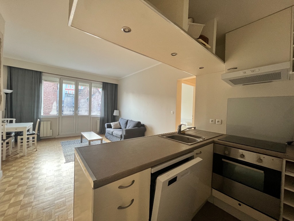 Location appartement - Appartement T3 meublé avec parking - Vieux Lille