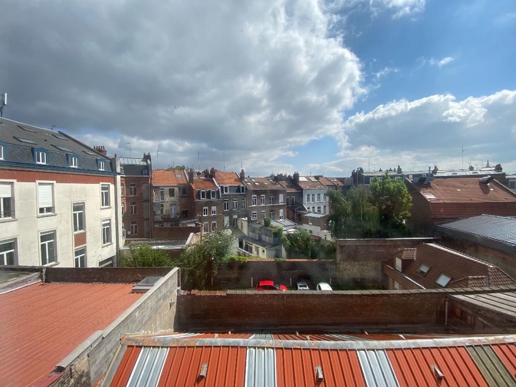 LILLE - NATIONALE/SOLFERINO Type 2 - 31,07 m²