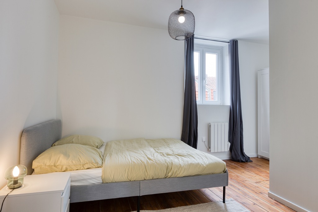 Loos - Maison rénovée 5 chambres meublée - Jardin 