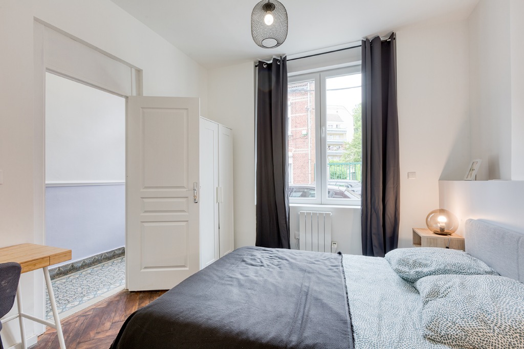 Loos - Maison rénovée 5 chambres meublée - Jardin 