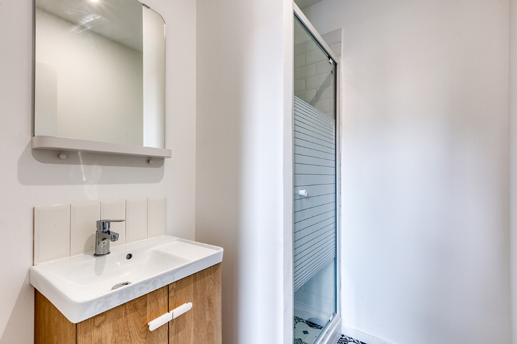 Loos - Maison rénovée 5 chambres meublée - Jardin 