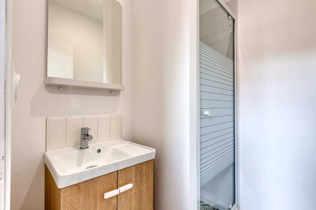 Loos - Maison rénovée 5 chambres meublée - Jardin 