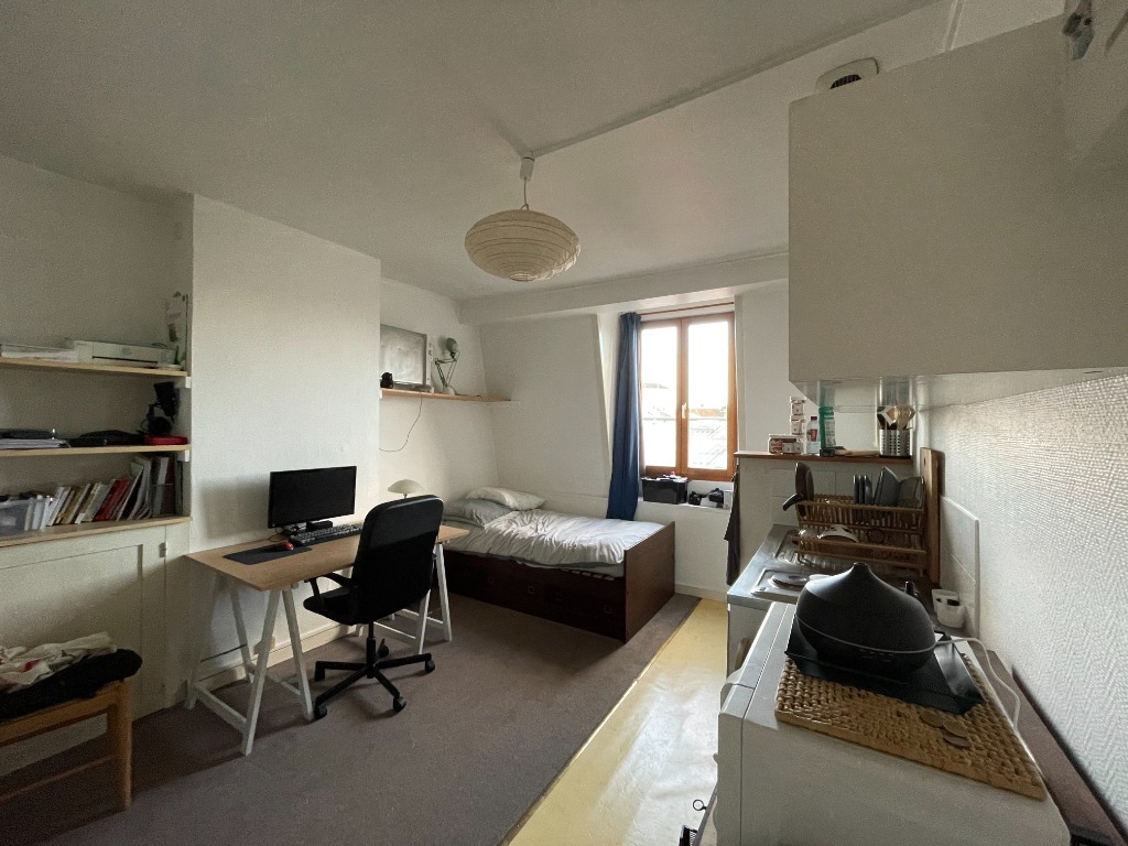 Location appartement 59000 Lille - République - T1 meublé de 15 m²