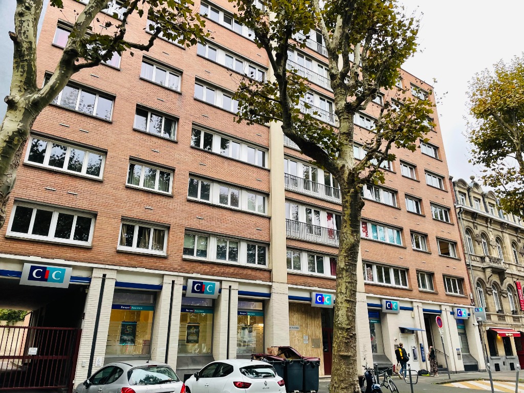 Vente appartement 59000 Lille - T2 à rénover Place du Maréchal Leclerc !