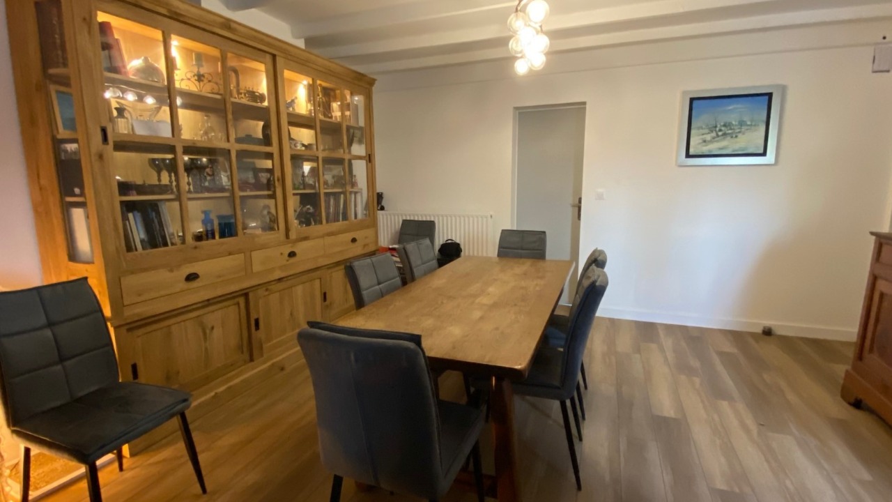 Vente maison 59134 Fournes en weppes - Maison  1900 de 220m² hab. avec garage et beau jardin 