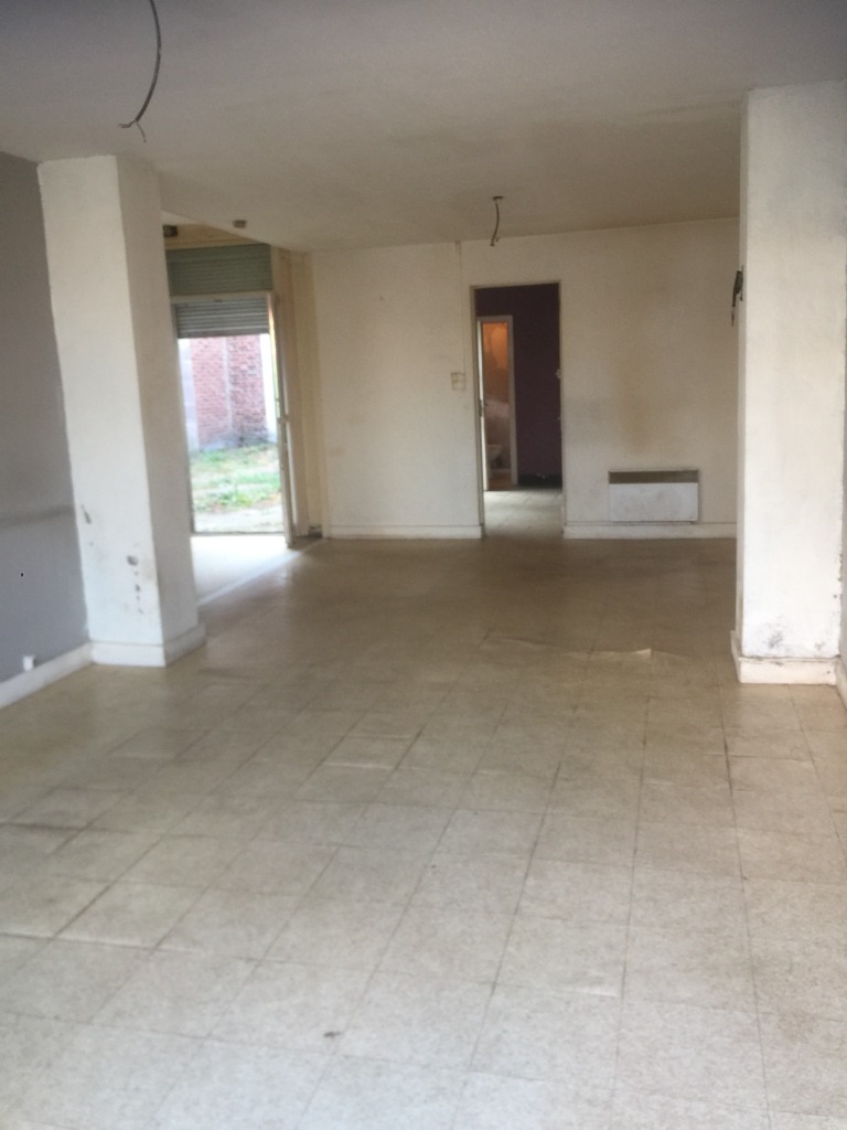 Appartement T3 centre ville Wavrin A renover.