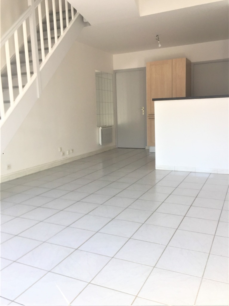 Duplex 62m2  au coeur des weppes
