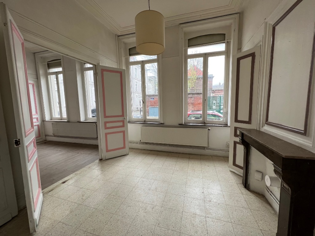 Vente appartement 59000 Lille - Grand T2 bis Rue Malus à Rénover