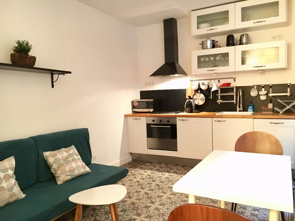 Location appartement 59000 Lille - Vieux Lille - T1 Bis meublé de 29,64m² avec terrasse et cave