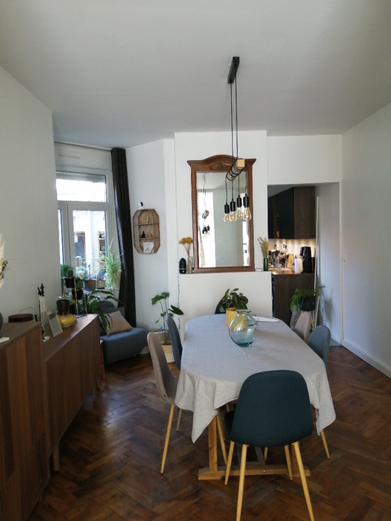 Vente appartement 59000 Lille - Grand T2 avec cour