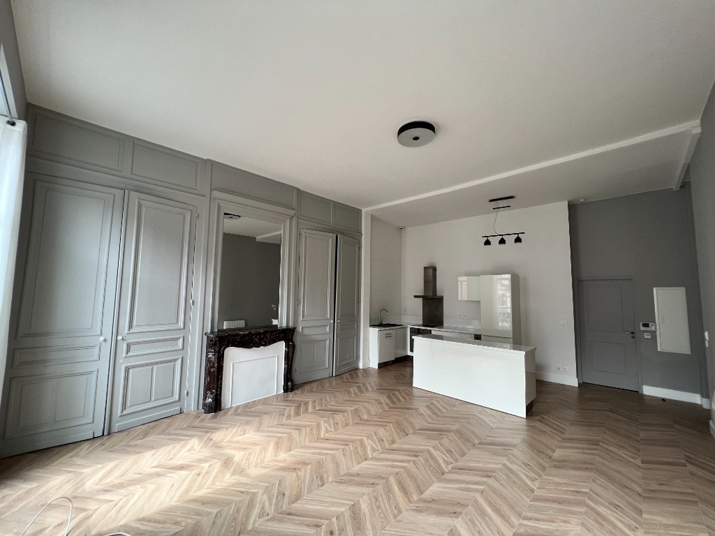 Vente appartement 59000 Lille - Magnifique T3 Saint Michel République
