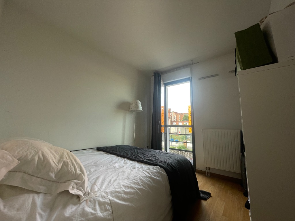 Vente appartement 59000 Lille - Beau T2 en parfait état d'entretien proche de Lillenium