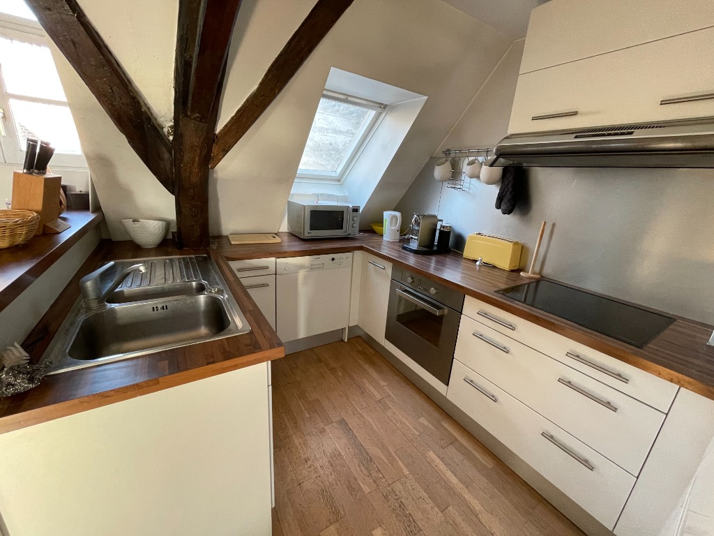 Vieux Lille - rue Royale - Type 3bis meublé de 69,03m²