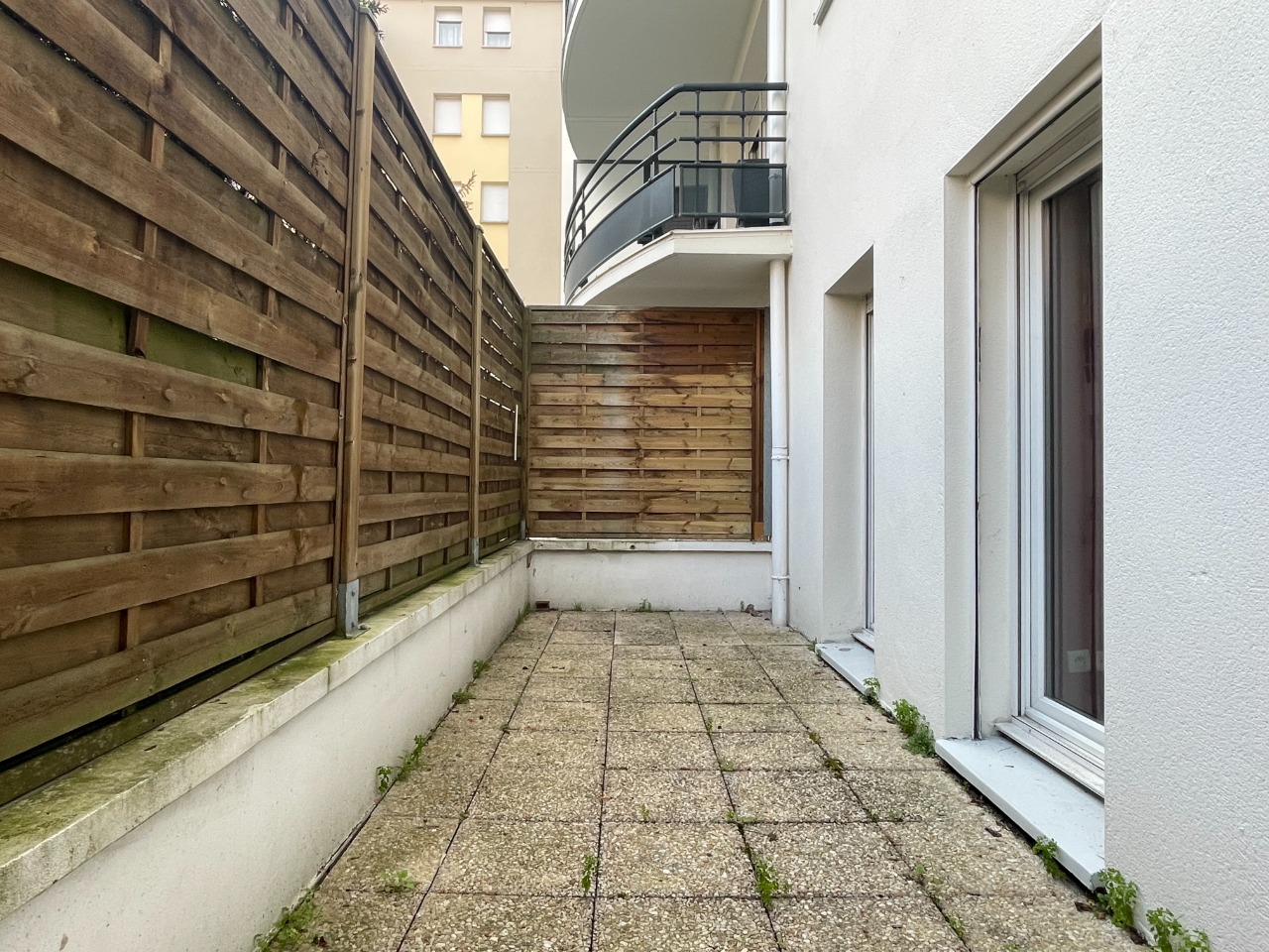 Vieux Lille - Appartement 3 pièces aves terrasse  à RENOVER