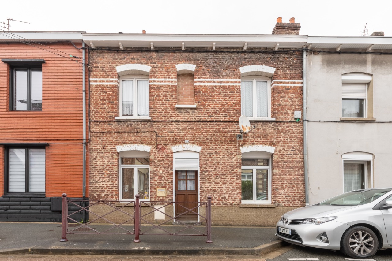 Vente maison 59480 La bassee - Maison à rénover