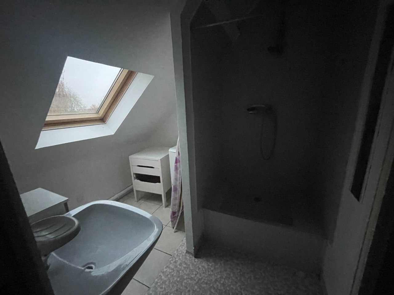 Studio avec mezzanine