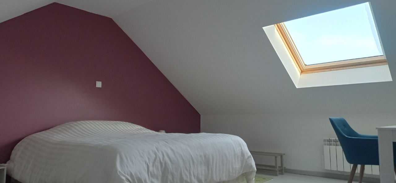Semi plain-pied individuel fonctionnel et au calme.
