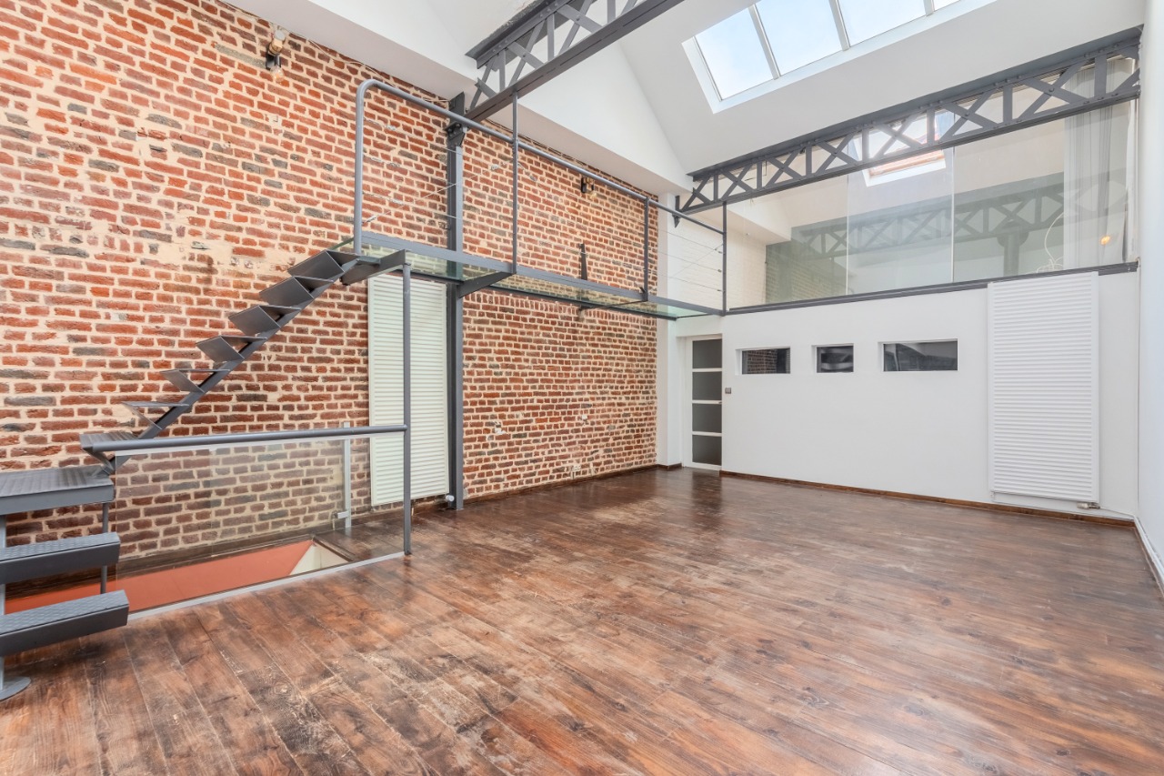 Wattignies loft avec jardin et parking  