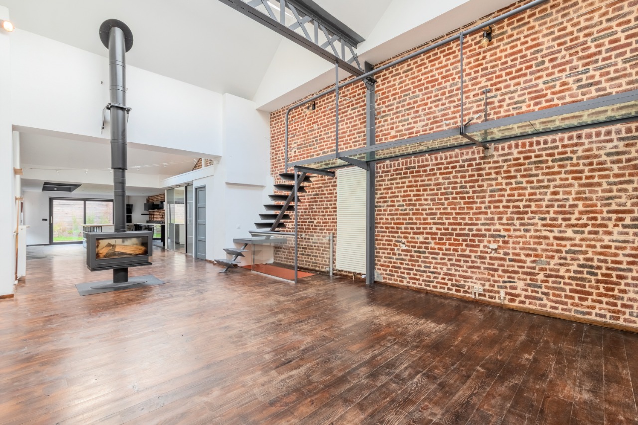 Wattignies loft avec jardin et parking  