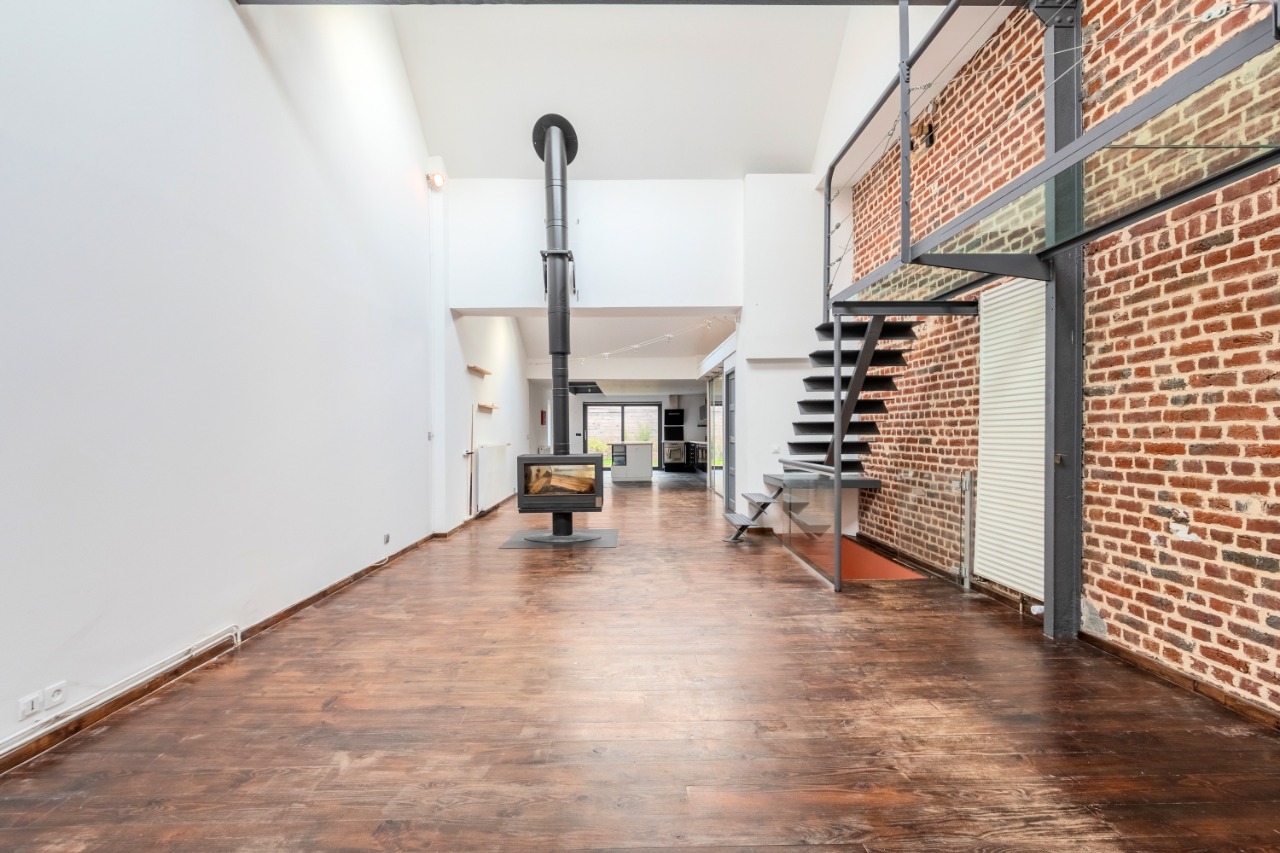 Wattignies loft avec jardin et parking  