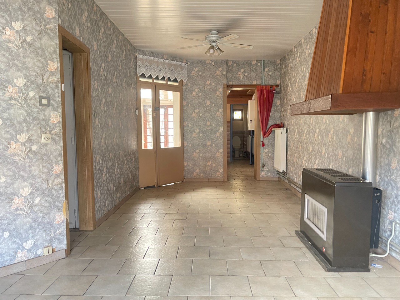 Vente maison 59280 Armentieres - Maison 97m² à rénover.