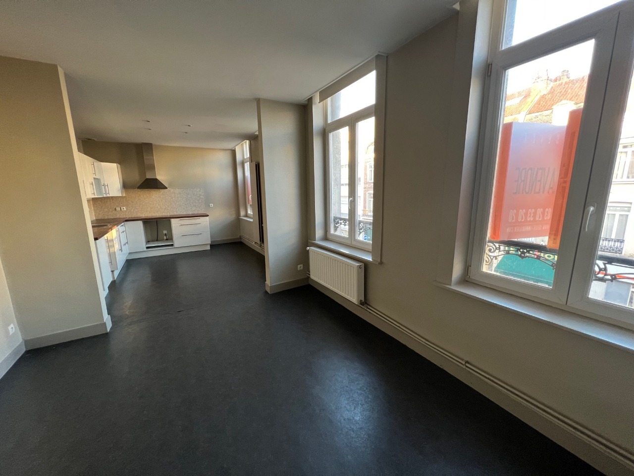 Spacieux Duplex rue Nationale