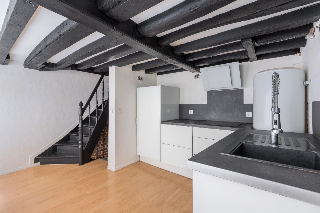 Charmante Maison avec cour Nichée au coeur du Vieux-Lille.