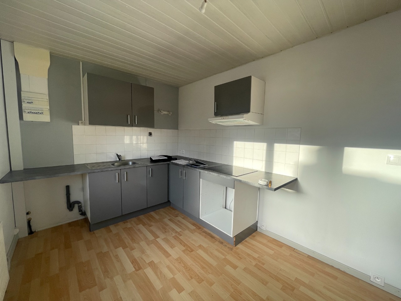 DON - Appartement type 2 non meublé - Rénové 