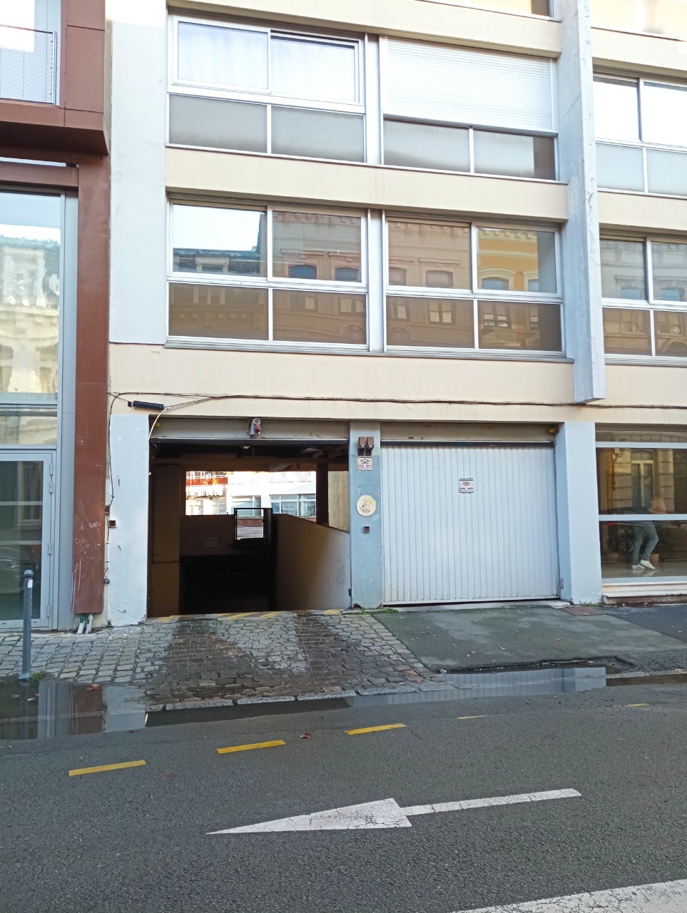 Location parking 59000 Lille - Lille St Michel JB Lebas - Place de parking en Res.sécurisée