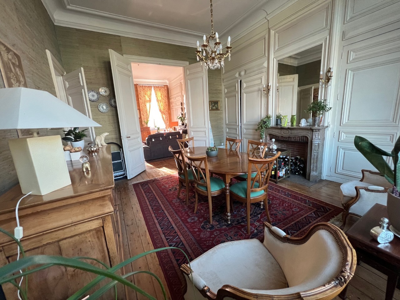 Magnifique appartement bourgeois