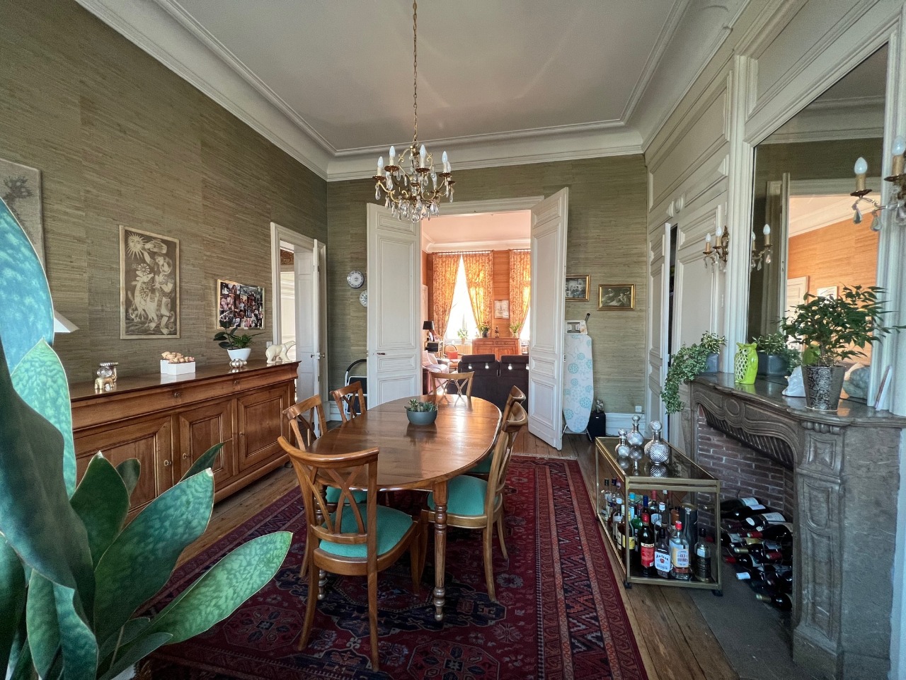 Magnifique appartement bourgeois