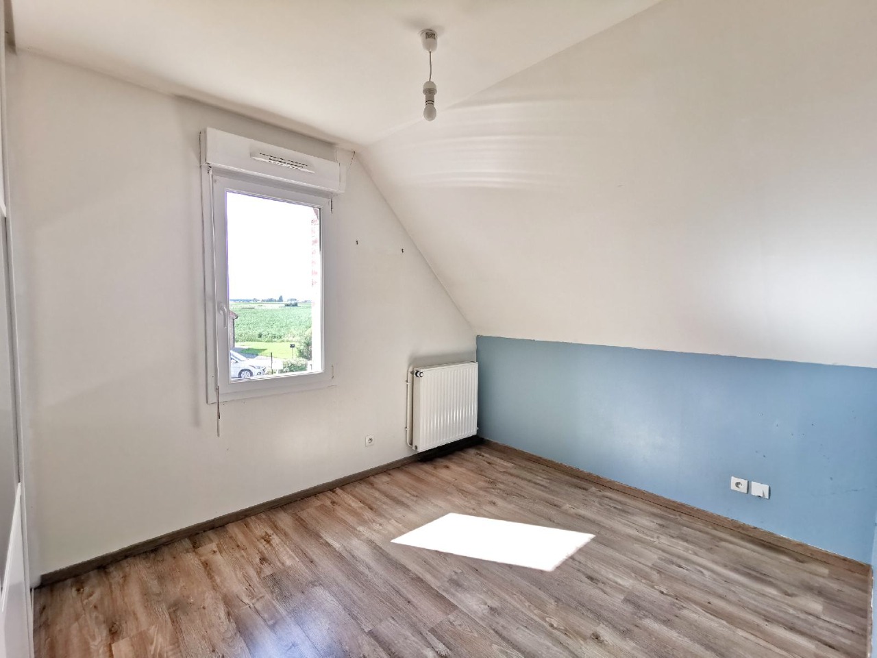  Maison Individuelle en briques récente en secteur aéré