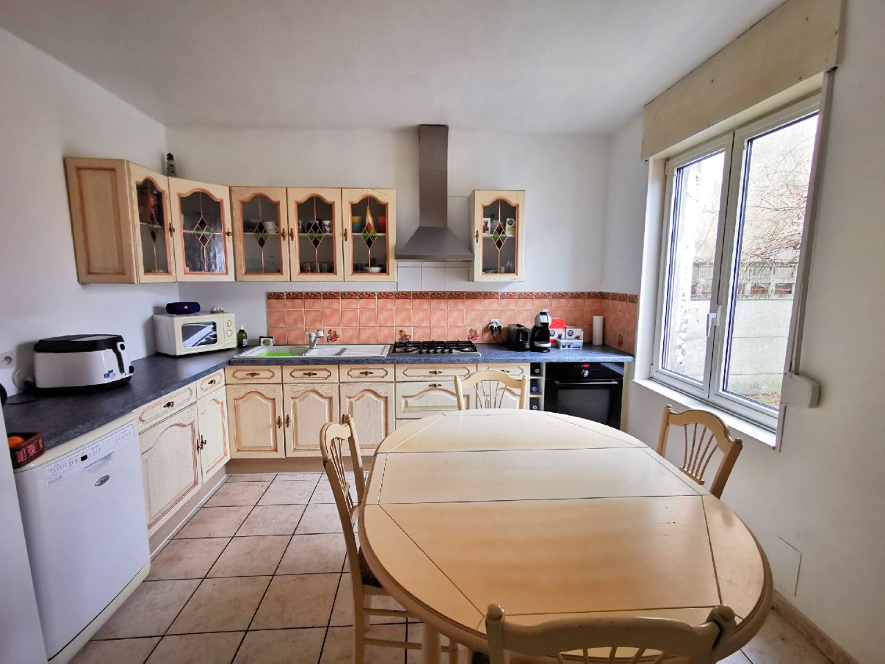 Ensemble immobilier à exploiter