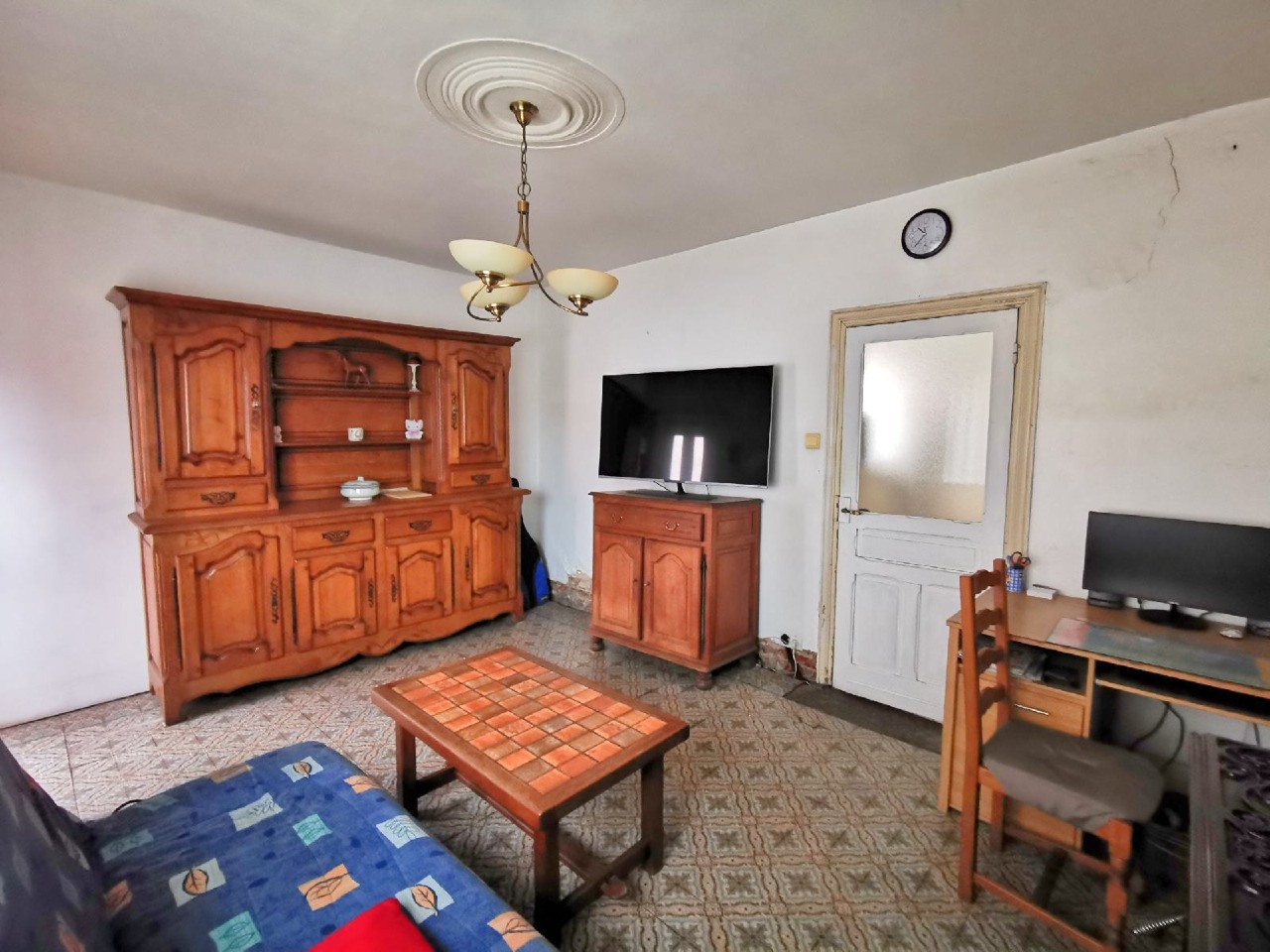 Ensemble immobilier à exploiter