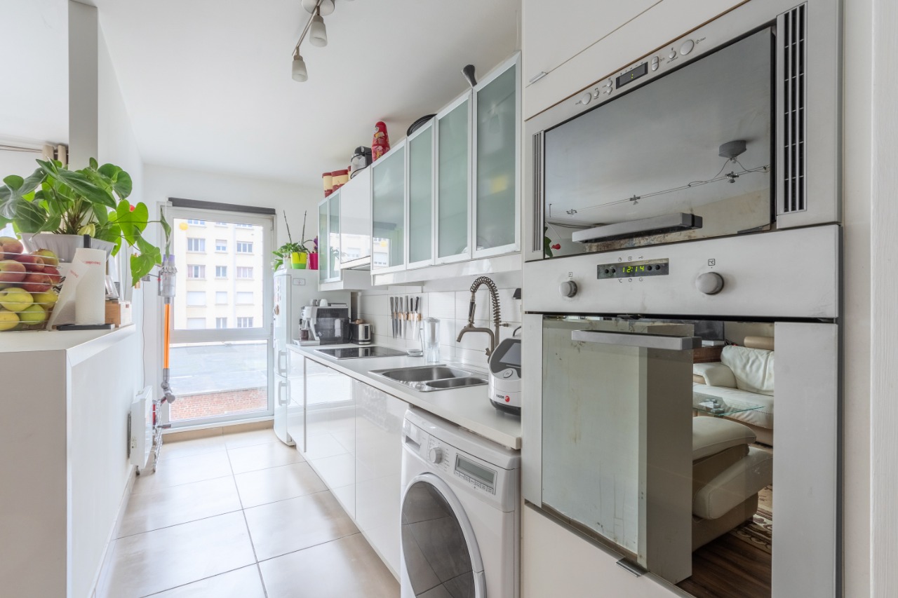 Appartement type 4 balcon et parking 84m2 - Vieux-Lille