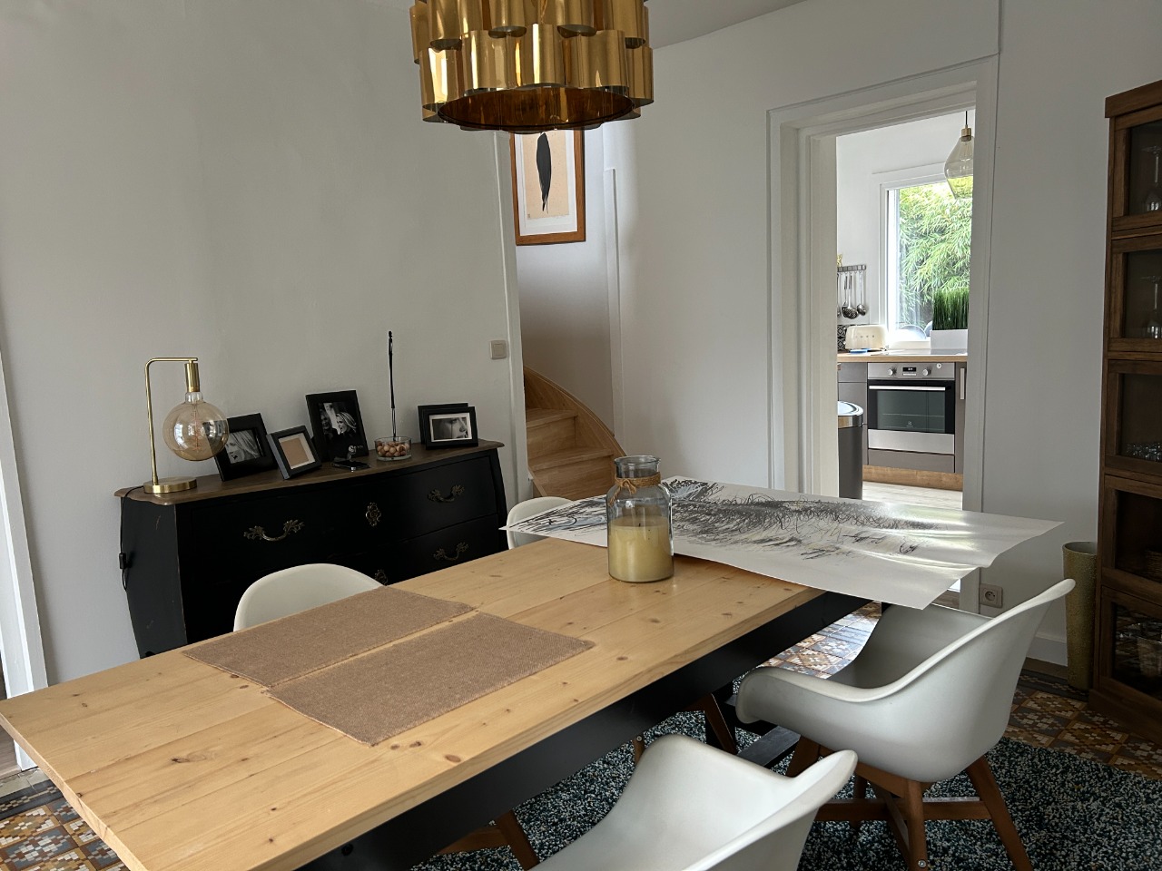 Flamande  entièrement rénovée, avec garage  Ascq village. 