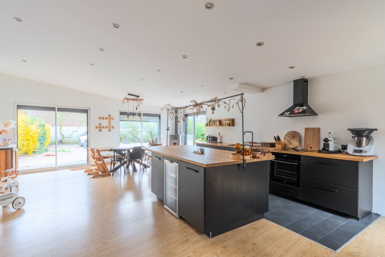 Exclusivité coup de Coeur semi plain-pied 5 chambres !