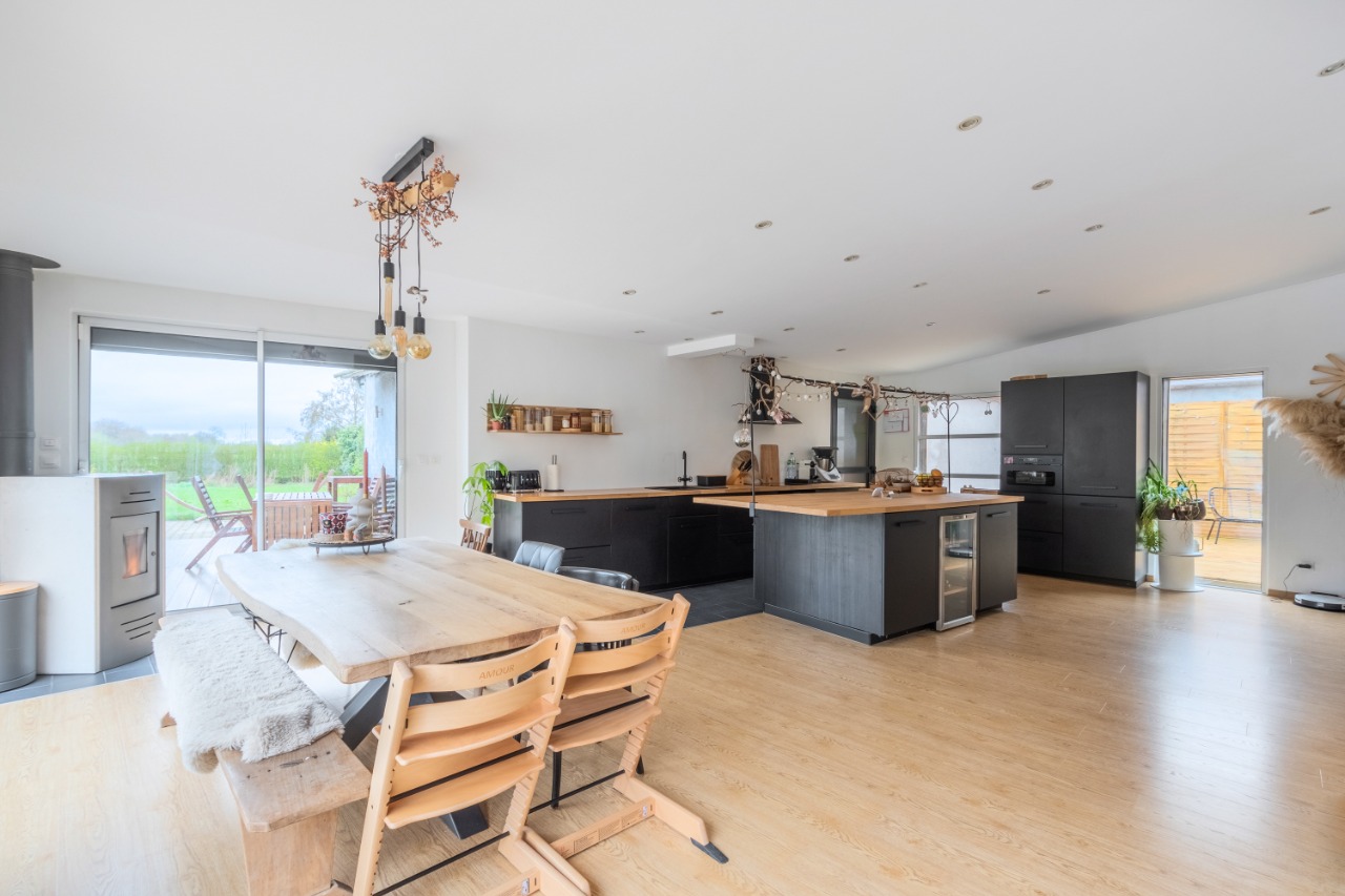 Exclusivité coup de Coeur semi plain-pied 5 chambres !