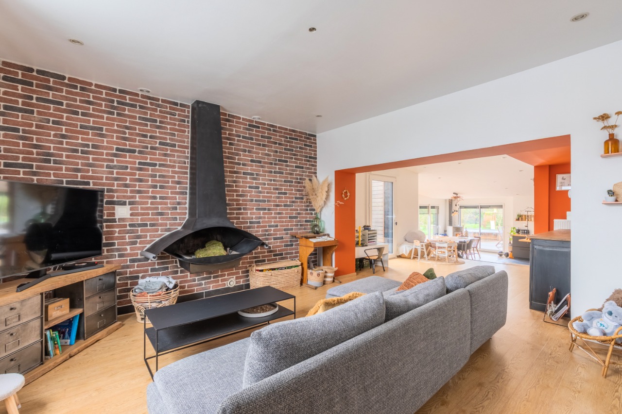 Exclusivité coup de Coeur semi plain-pied 5 chambres !