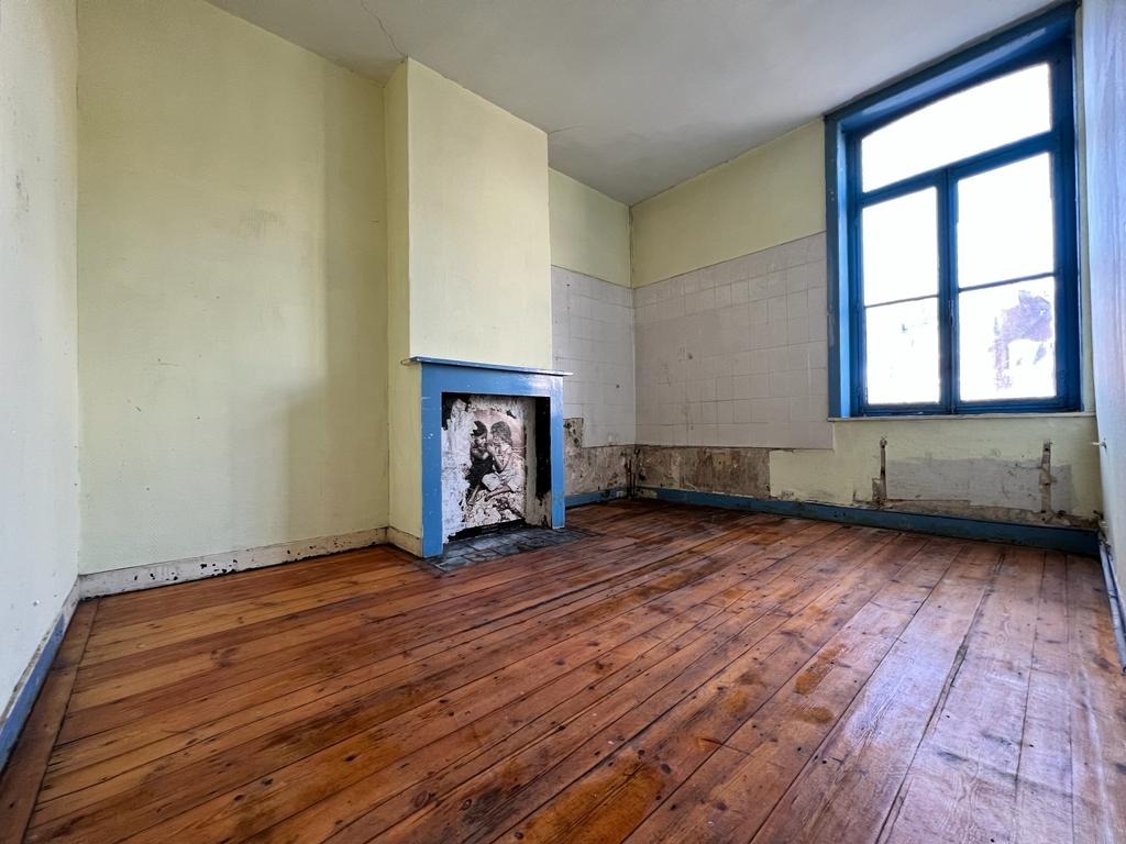 Maison à rénover 166m2 avec jardin - Jean-Baptiste Lebas 