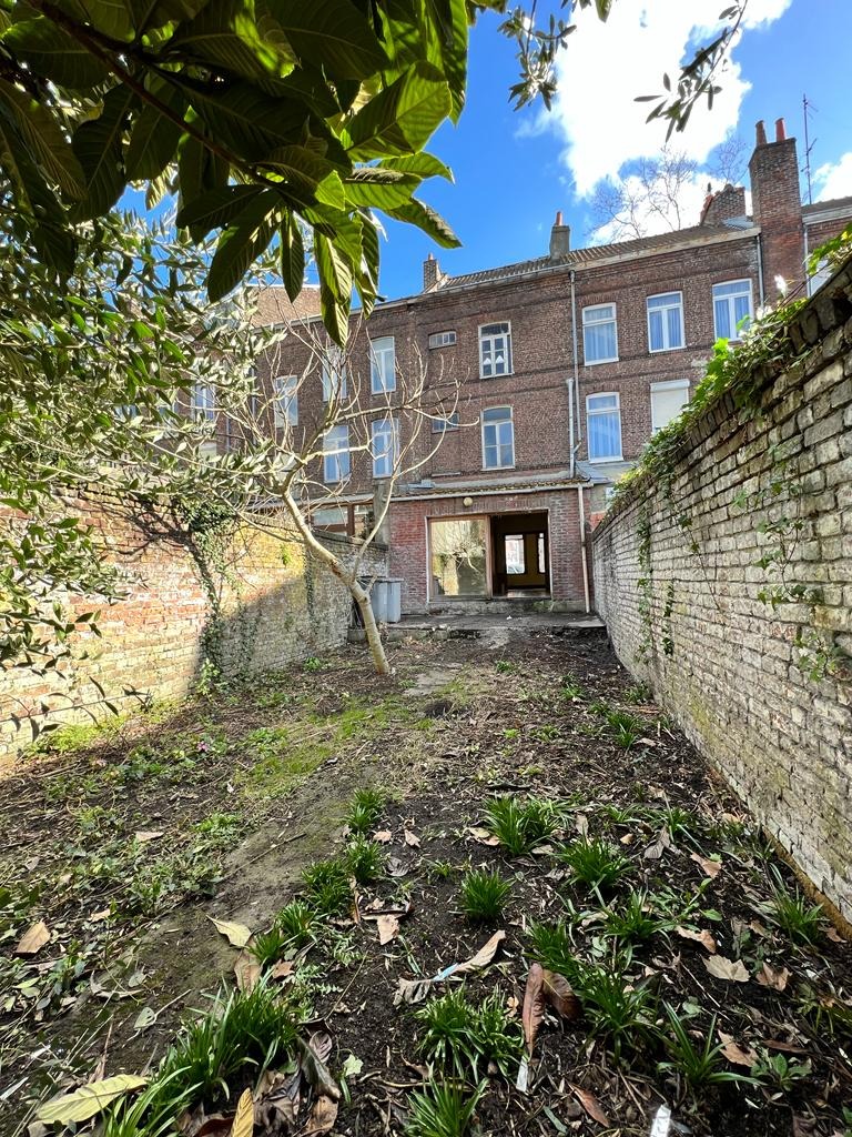 Maison à rénover 166m2 avec jardin - Jean-Baptiste Lebas 