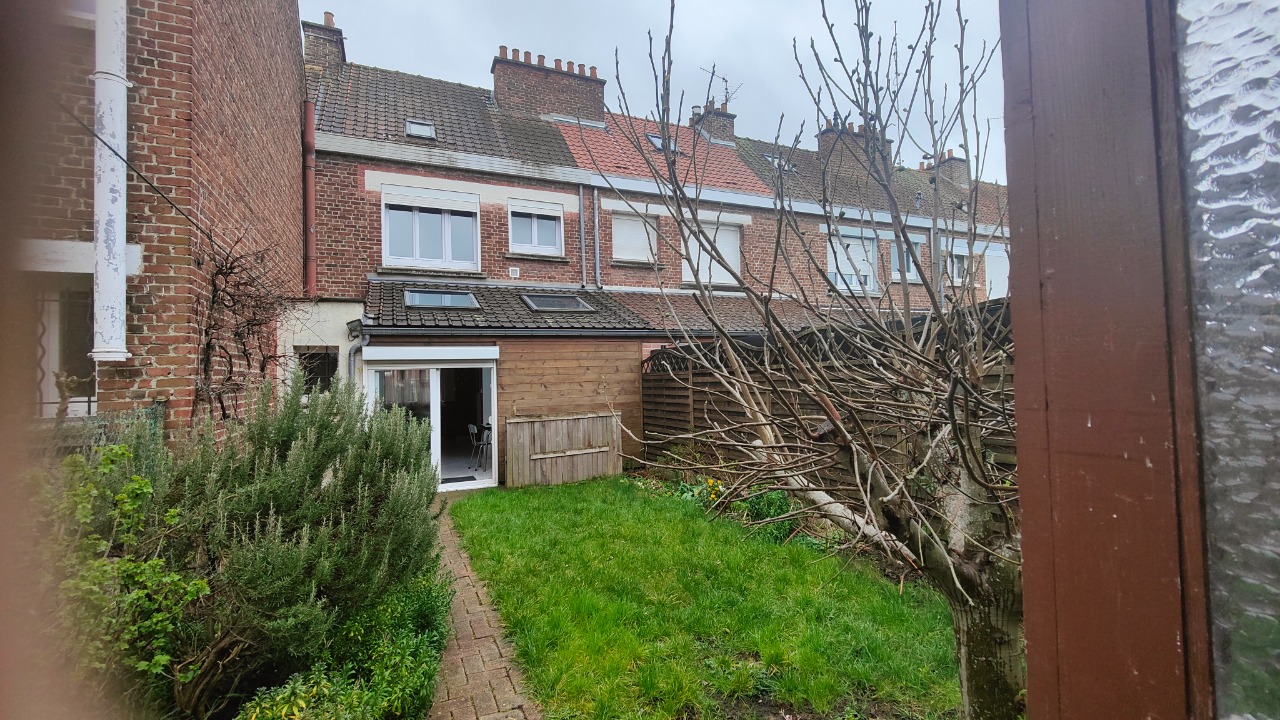 EXCLUSIVITE LOOS PROX TOUTES COMMDITES MAISON T4 JARDIN