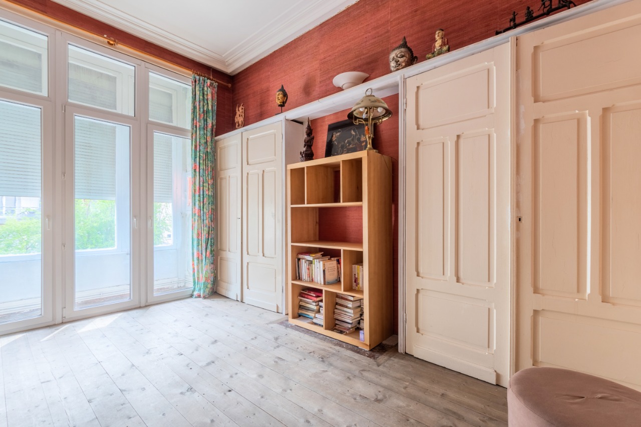 Maison de ville 250m2 avec jardin et cave 