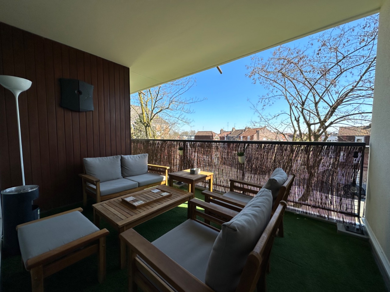 Type 4 Lille avec balcon et garage
