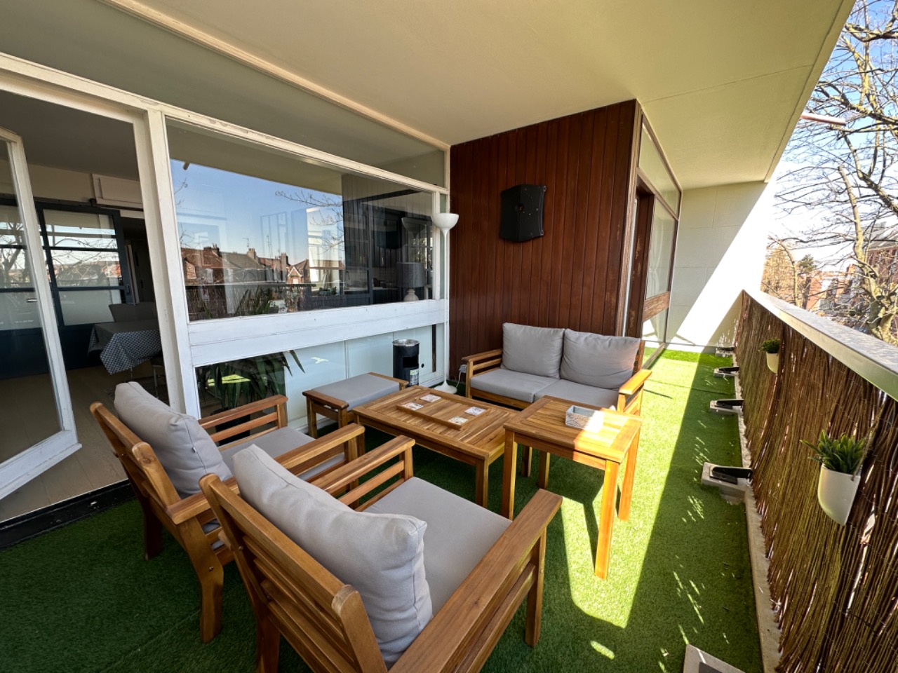 Type 4 Lille avec balcon et garage