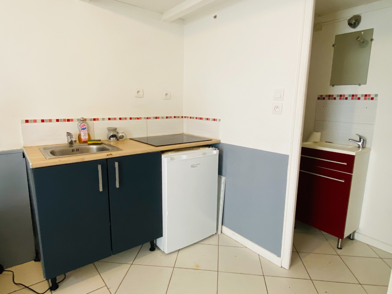 Vente appartement 62400 Bethune - Studio avec cour et cave sur Béthune