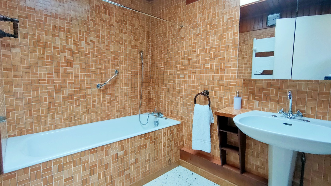 MAISON 3 CH BEAUCOUP DE POTENTIEL