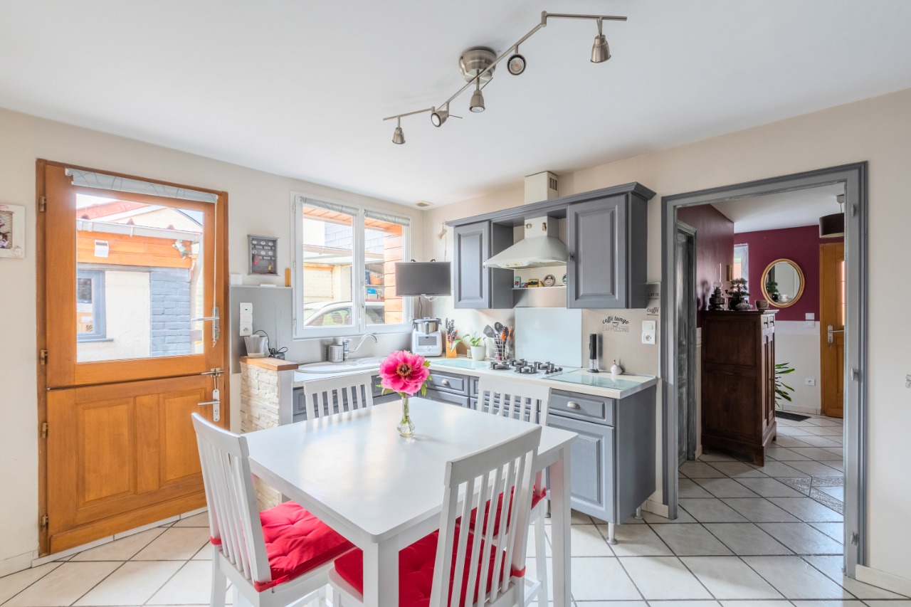 Maison semi individuelle secteur prisé de Beuvry 