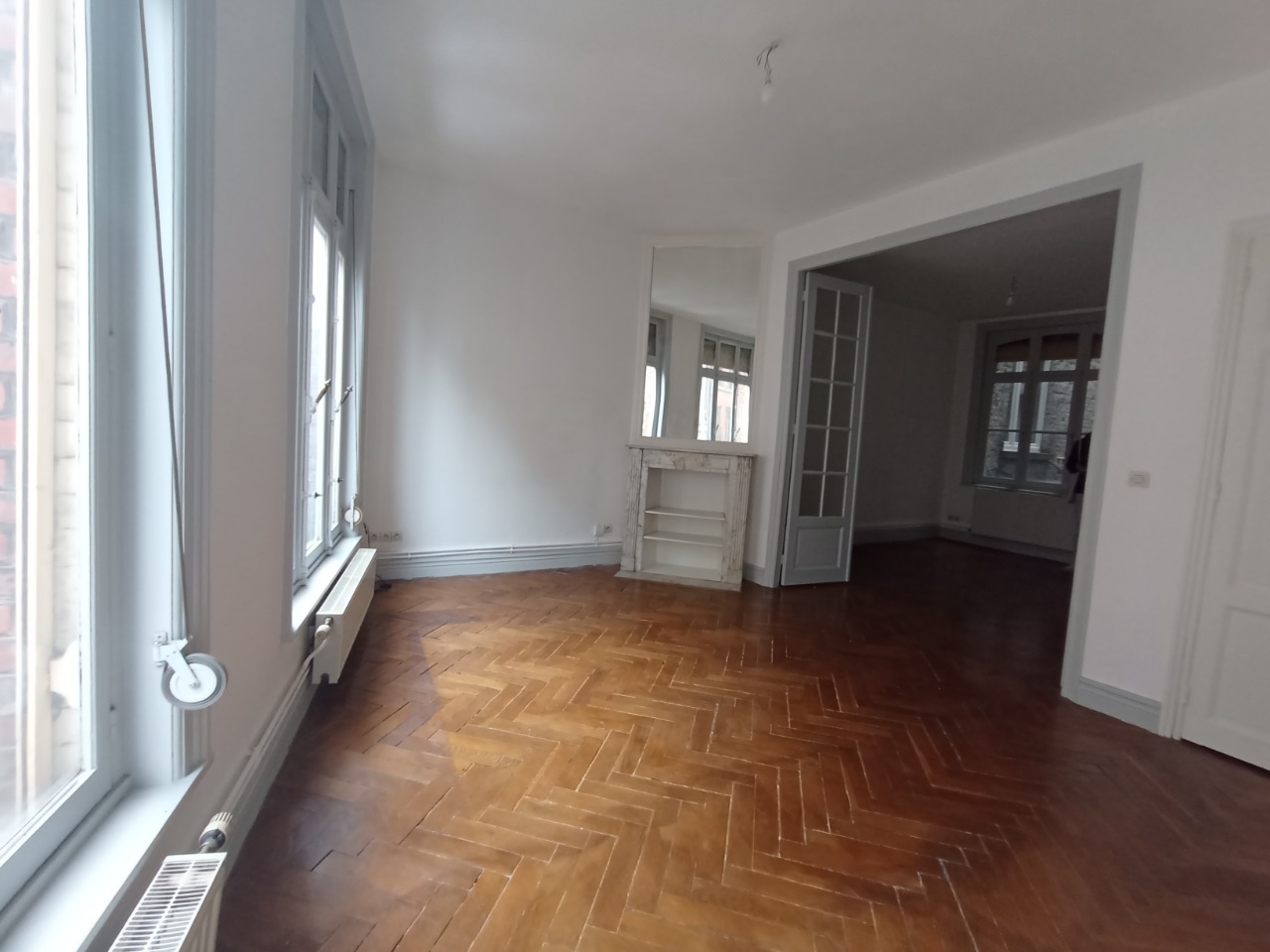 Beau T2 de plus de 60 m² situé au Centre de Lille